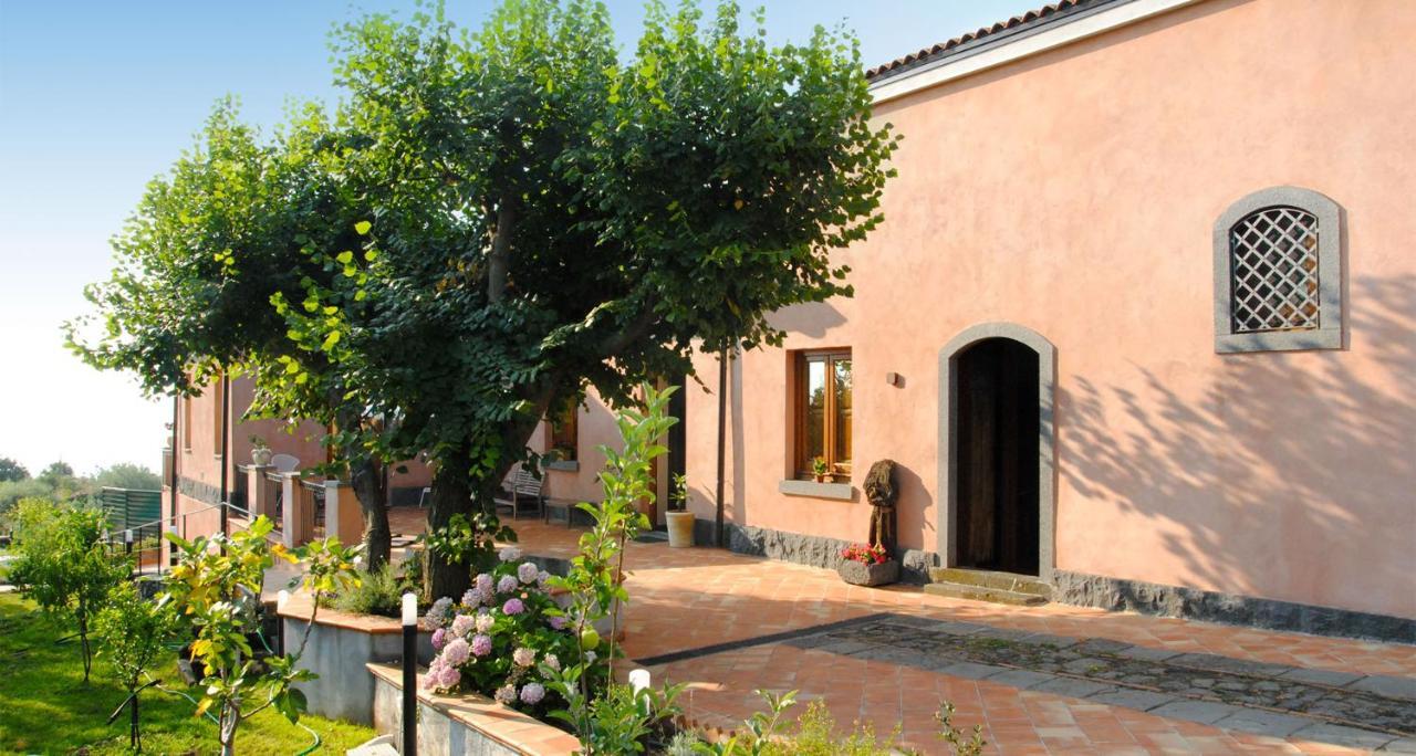 La Corte Di Bafe B&B "Slow Life" Zafferana Etnea Ngoại thất bức ảnh